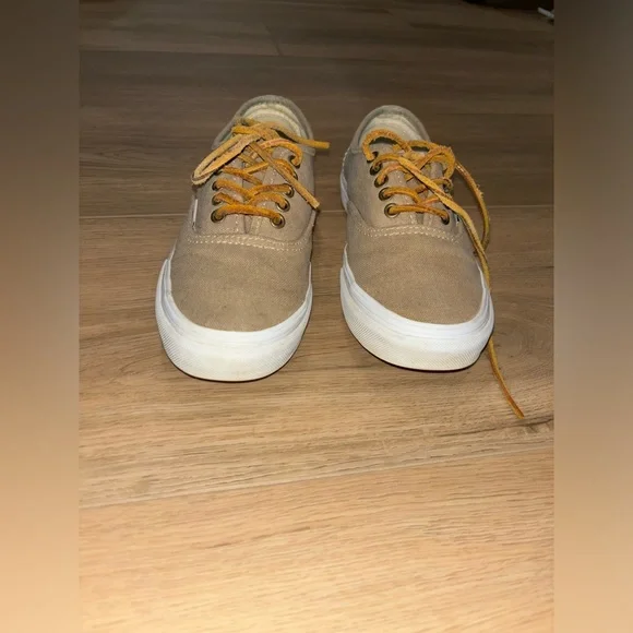 Linen Vans with Leather Laces - Picture 2 of 7